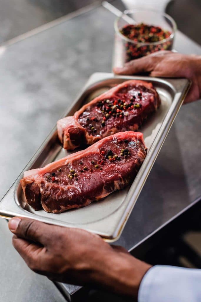 Operação e processamento de carne